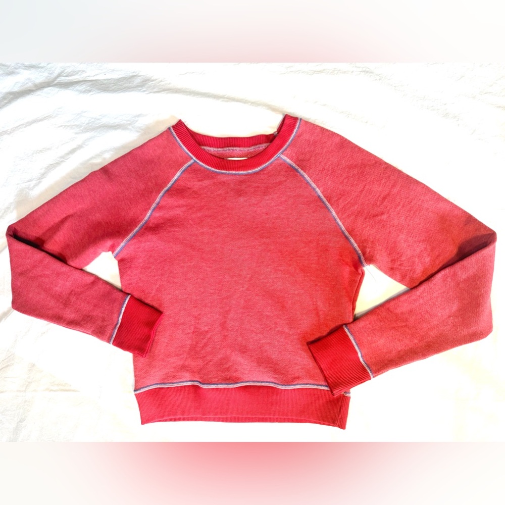 BDG URBAN OUTFITTERS Crew Neck Red Cropped Sweatshirt